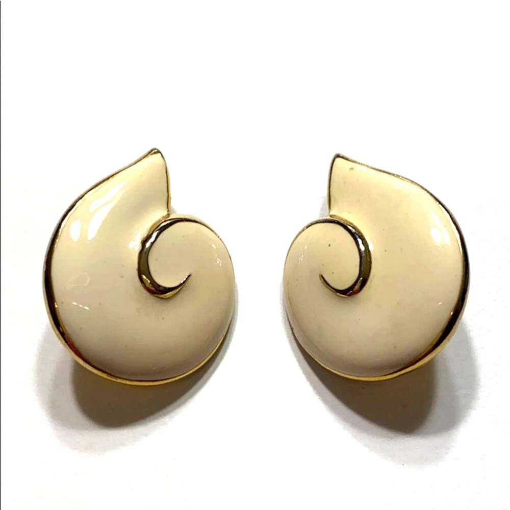 Vintage clip on fashion earrings gold & cream enamel mod chunky swirls